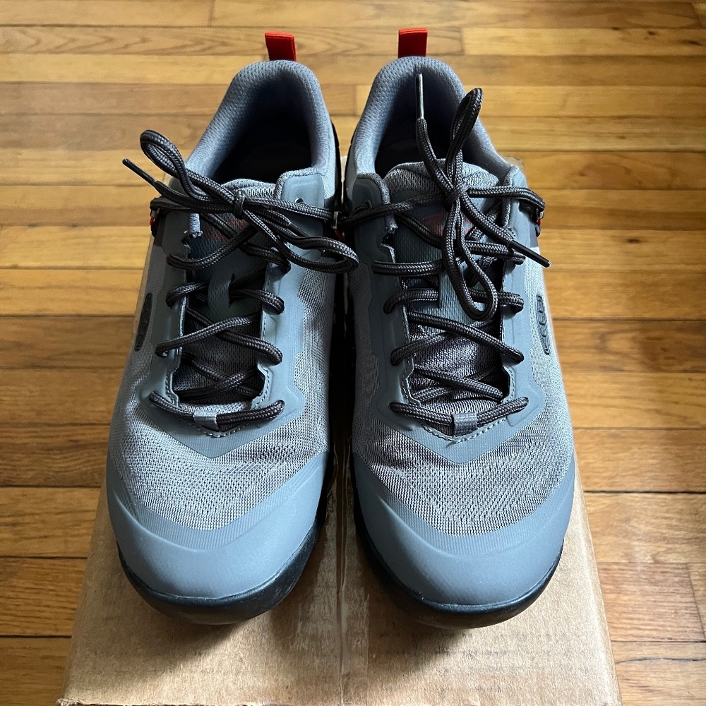 Keen Mens Venture Vent Sz 11 Low